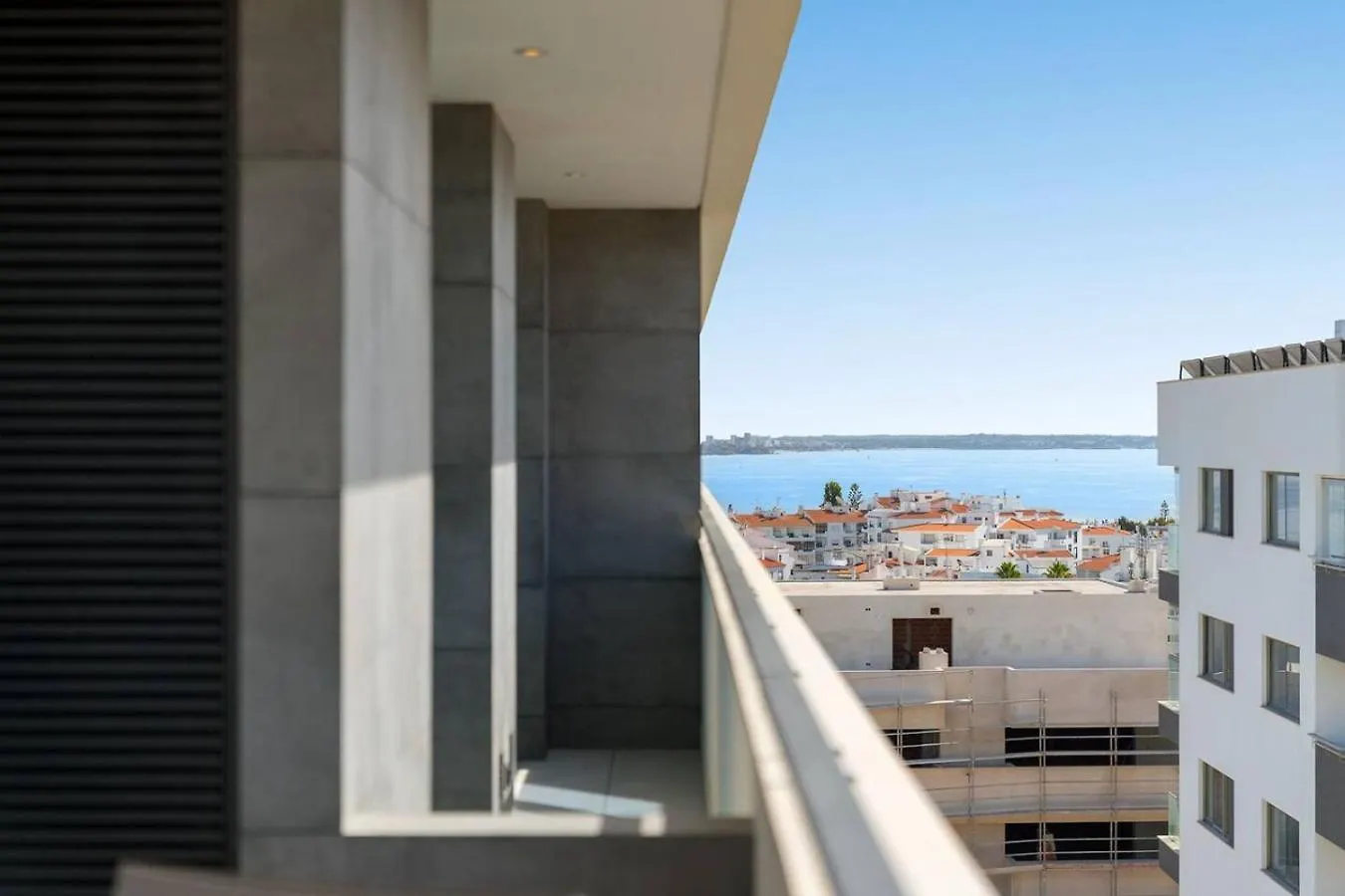 Luxury 2 Bedrooms Near Beach And Old Town Lagos