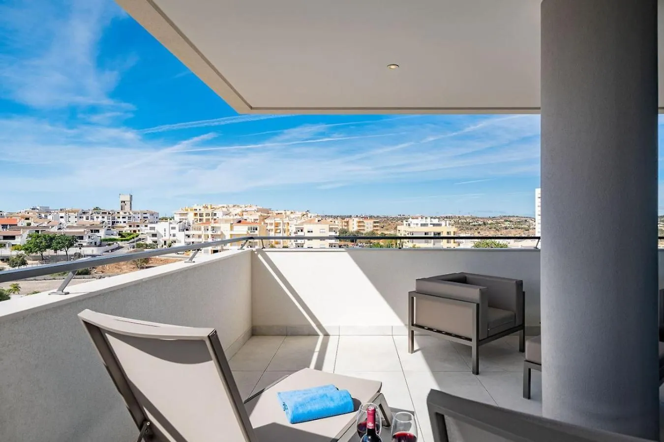 Luxury 2 Bedrooms Near Beach And Old Town Lagos 0*,