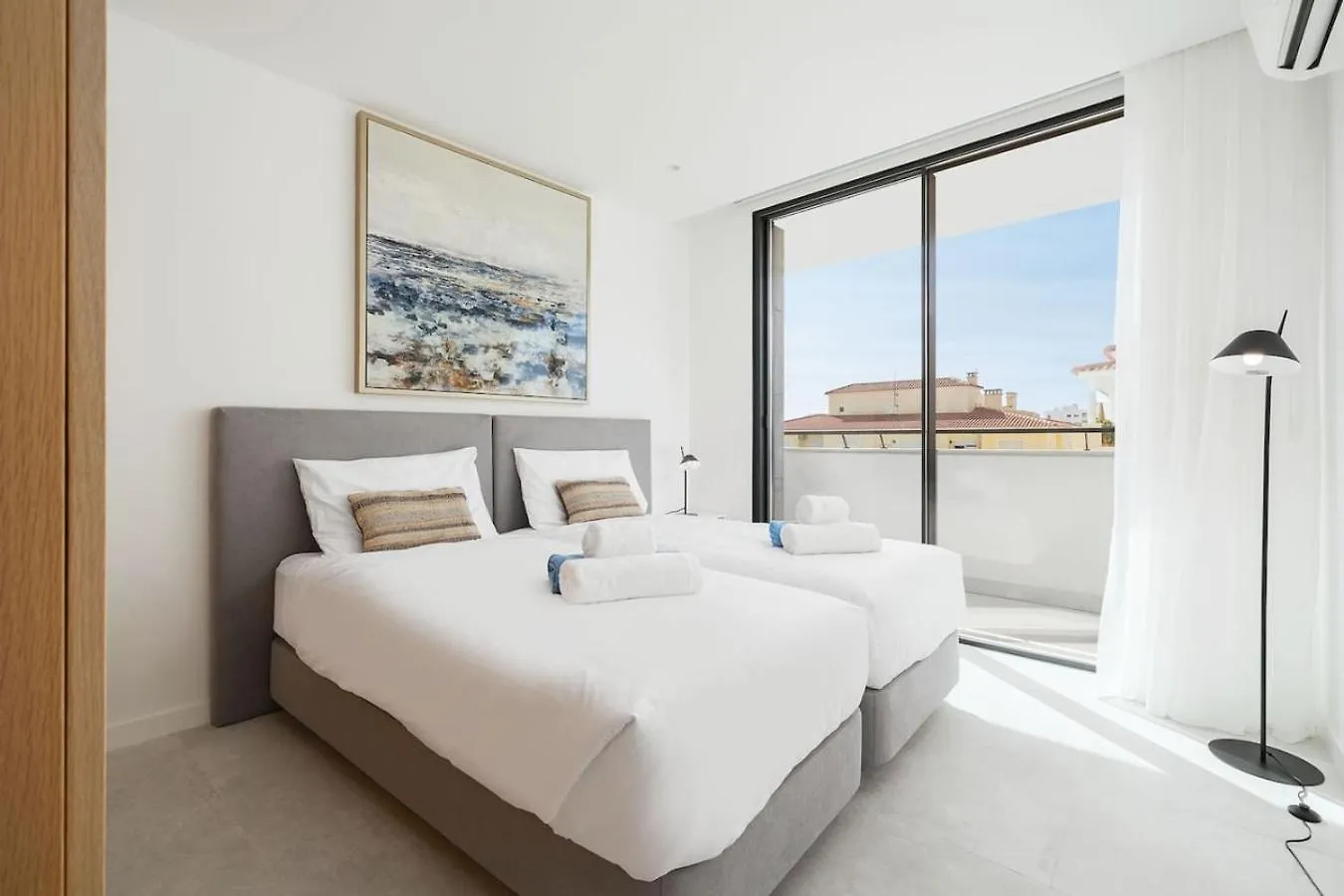 Luxury 2 Bedrooms Near Beach And Old Town Lagos